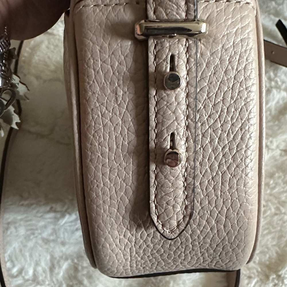 Kate spade Elegant Beige Crossbody Bag NWT - Picture 13 of 13